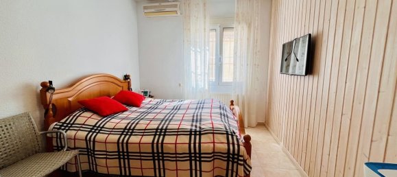 Casa de 7 dormitorios en San Miguel de Salinas, Spain No. 187935 11