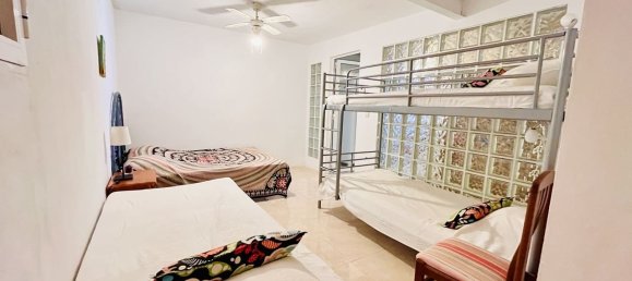 Casa de 7 dormitorios en San Miguel de Salinas, Spain No. 187935 13