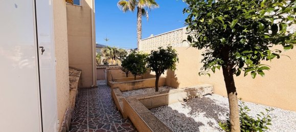 Casa de 7 dormitorios en San Miguel de Salinas, Spain No. 187935 37