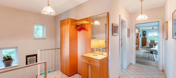 Бунгало с 7 комнатами в Эрланген, Германия № 220397 4