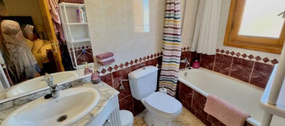 5 bedrooms Villa in Guardamar del Segura, Spain No. 13732 13