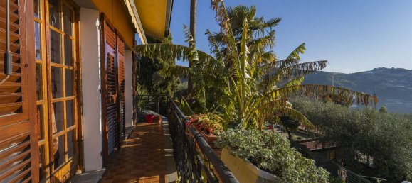 16-Zimmer Villa in Camporosso, Italy, Nr. 230201 2