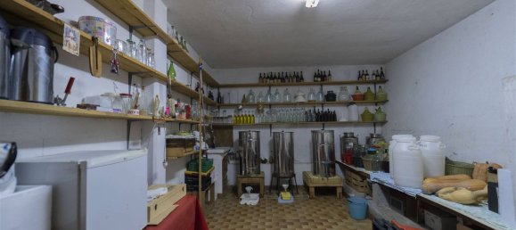 16-Zimmer Villa in Camporosso, Italy, Nr. 230201 9