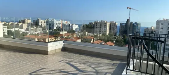 3 bedrooms Penthouse in Germasogeia, Cyprus No. 5084 6