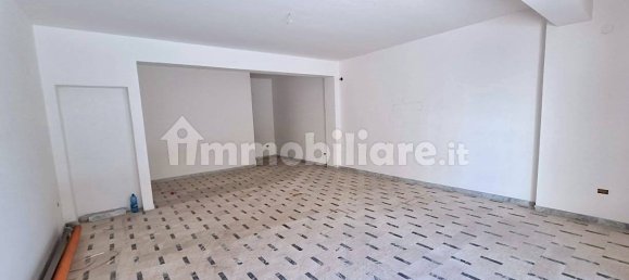 1 room Commercial property in Fuscaldo, Italy No. 161650 9