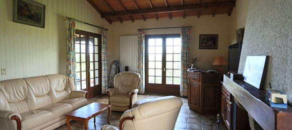 3 غرف نوم منزل في Le Cheix, France رقم 339241 3