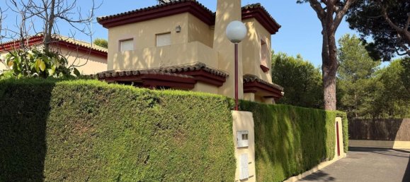 3 bedrooms House in Cadiz, Spain No. 143989 3