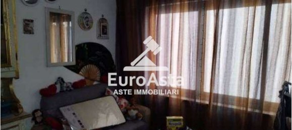 83m² Office in Palermo, Italy No. 76886 17