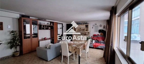 83m² Office in Palermo, Italy No. 76886 33