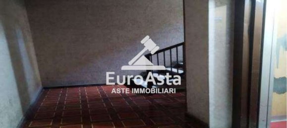 83m² Office in Palermo, Italy No. 76886 10