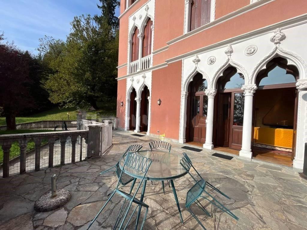 7 rooms Apartment in Alta Valle Intelvi, Italy No. 11627