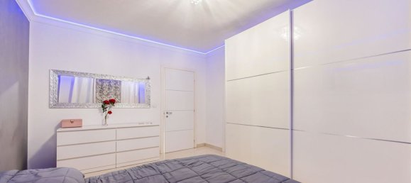 5 bedrooms Apartment in Cuneo, Italy No. 349129 9