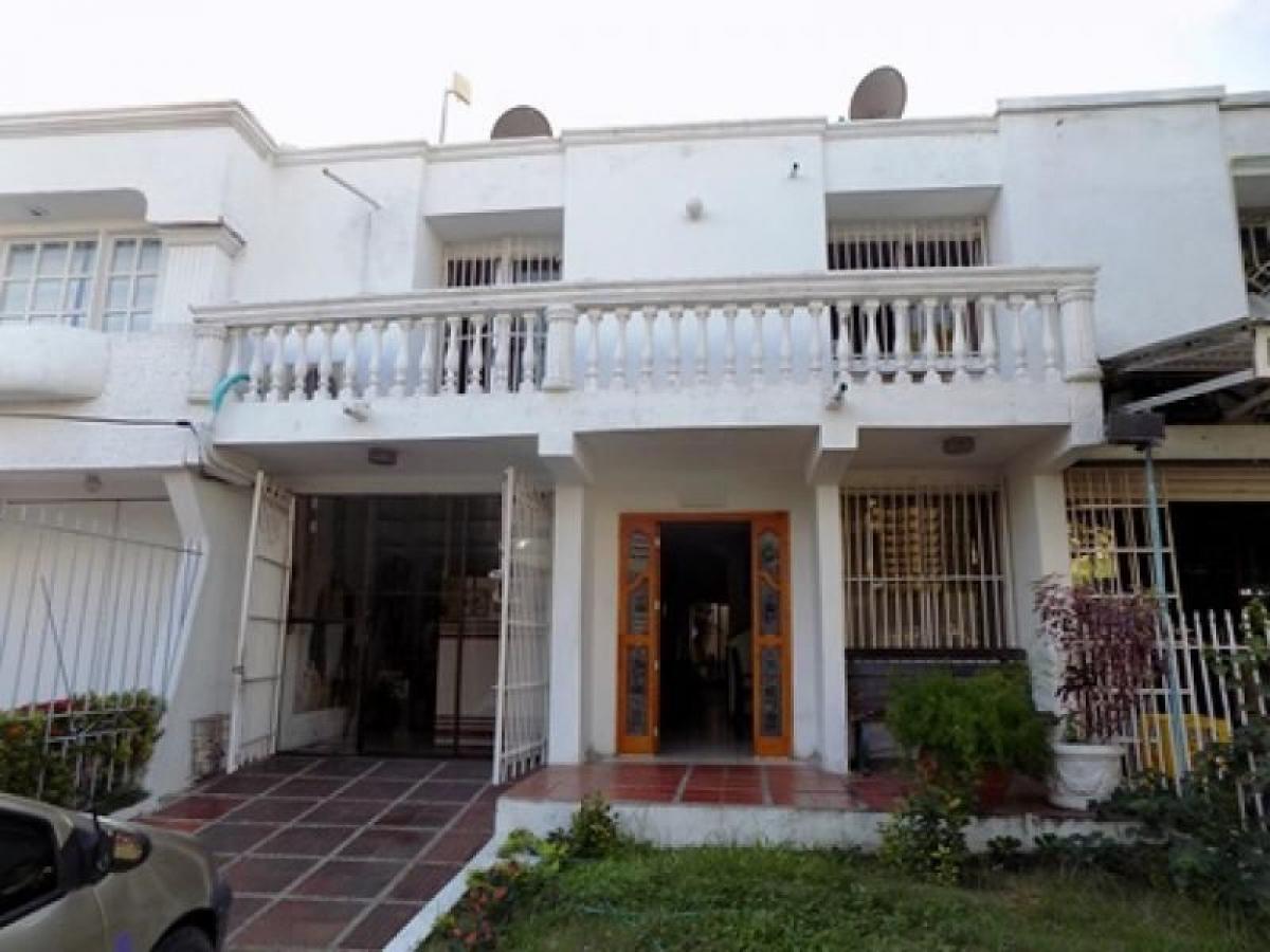 5 bedrooms House in Atlantico, Colombia No. 1530