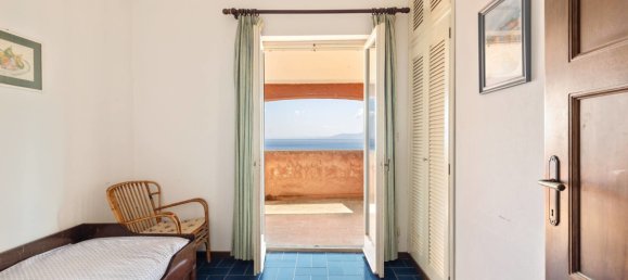 Дом с 5 спальнями в Монте Арджентарио, Италия № 271936 29