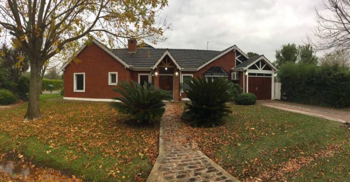 Casa T3 em Berazategui, Argentina N.º 98481