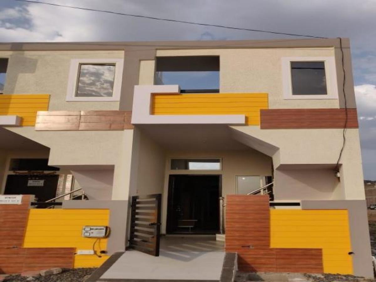 2 bedrooms House in Indore, India No. 29089