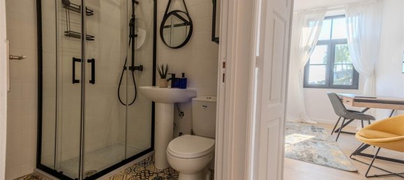 5 bedrooms Building in Porto, Portugal No. 115538 6