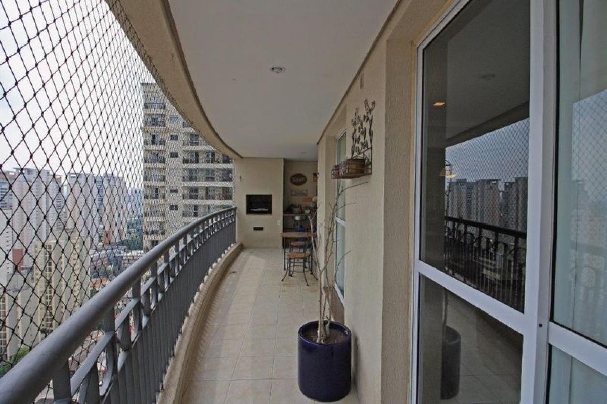 3 bedrooms Apartment in Sao Paulo, Brazil No. 515799
