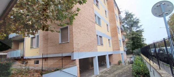 4غرفة شقة في Bologna, Italy رقم 24028 24