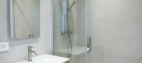 4 bedrooms Apartment in Nice, France No. 148 14