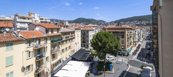 4 bedrooms Apartment in Nice, France No. 148 3