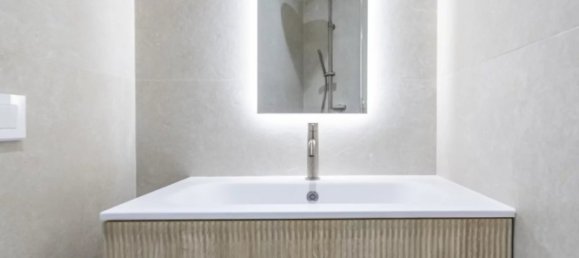 4 bedrooms Apartment in Nice, France No. 148 15