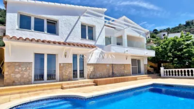 3 bedrooms House in Roses, Spain No. 173232