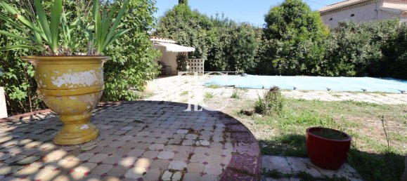 3 bedrooms Commercial property in Saint-Ambroix, France No. 360884 9