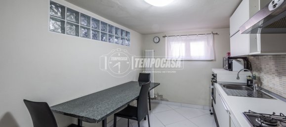 4 rooms Villa in Parma, Italy No. 298116 16