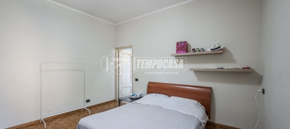 4 rooms Villa in Parma, Italy No. 298116 13