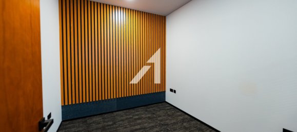 641.5m² Office in Dubai, UAE No. 107850 4