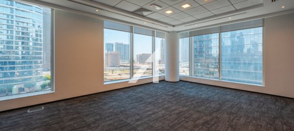 641.5m² Office in Dubai, UAE No. 107850 6