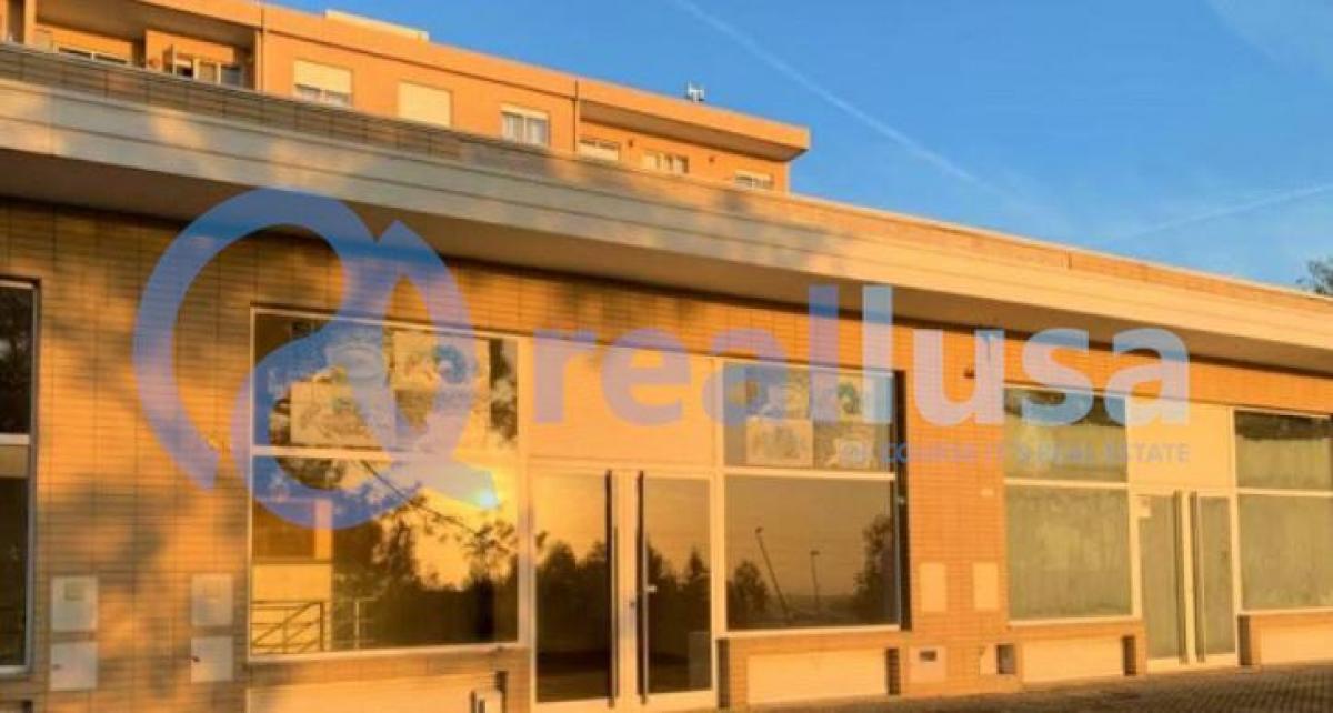 Loja em Vila Nova de Gaia, Portugal 150 m² N.º 8264