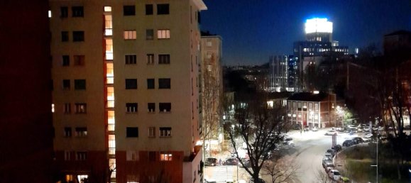 2 bedrooms Apartment in Milan, Italy No. 244079 24