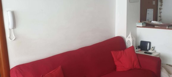 2 bedrooms Apartment in Milan, Italy No. 244079 3