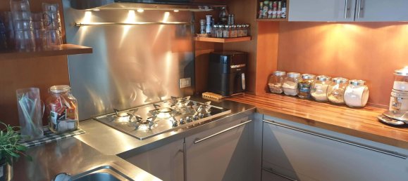 2 bedrooms Apartment in Milan, Italy No. 244079 9