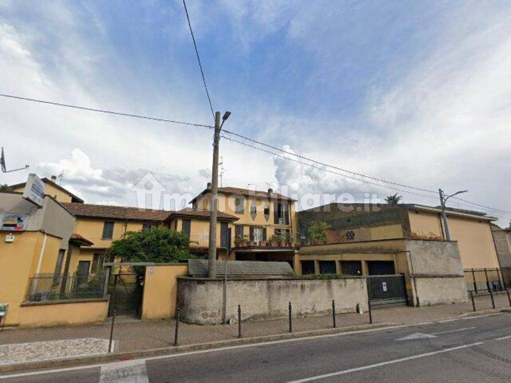 4 bedrooms Apartment in Cavaria con Premezzo, Italy No. 281674