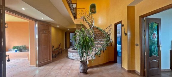 4 bedrooms Villa in Alhaurin de la Torre, Spain No. 64651 27