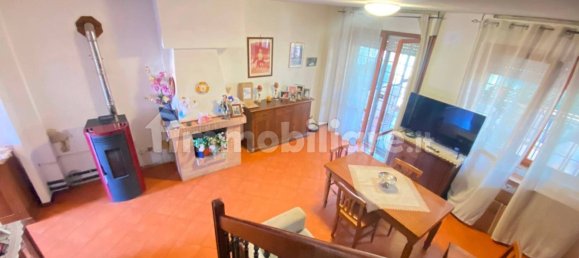 Villa de 3 dormitorios en Fiumicino, Italy No. 301259 3