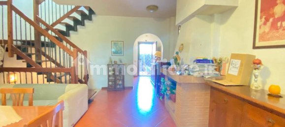 Villa de 3 dormitorios en Fiumicino, Italy No. 301259 7