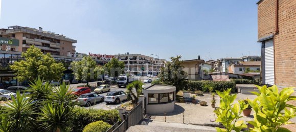 2 chambres Appartement à Monterotondo, Italy No. 259208 25