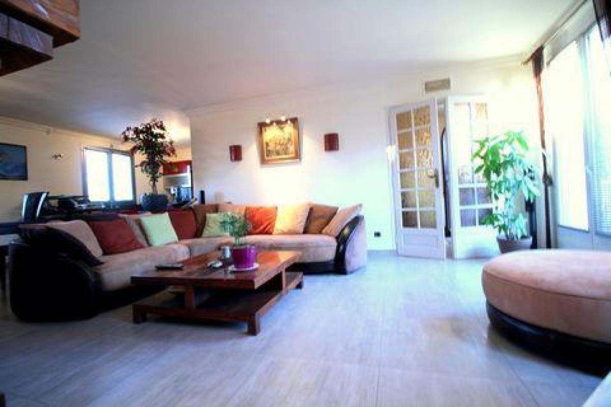 4 Schlafzimmer Haus in Chelles, France, Nr. 29810