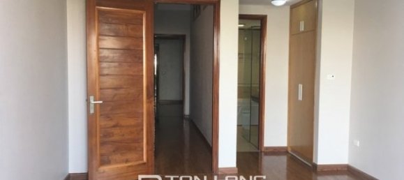 5 bedrooms House in Tay Ho, Vietnam No. 2034 7