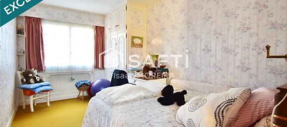 5 bedrooms House in Nogent-le-Roi, France No. 152376 10