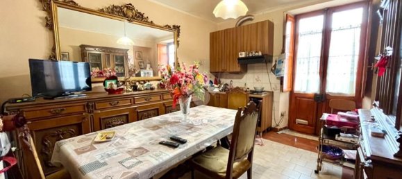 2 rooms Apartment in Turin, Italy No. 299836 2