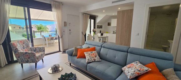 Apartamento de 2 dormitorios en Pilar de la Horadada, Spain No. 286955 7