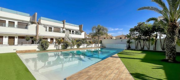 Apartamento de 2 dormitorios en Pilar de la Horadada, Spain No. 286955 2