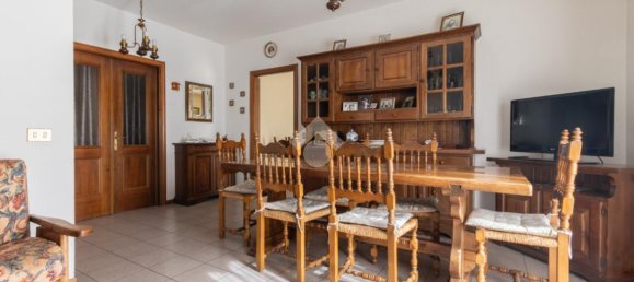 Apartamento de 4 habitaciónes en Città di Castello, Italy No. 161409 11