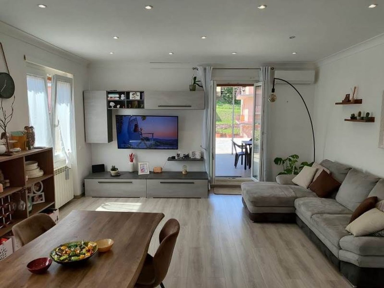 2غرفة بانتهاوس في Rome, Italy رقم 26915