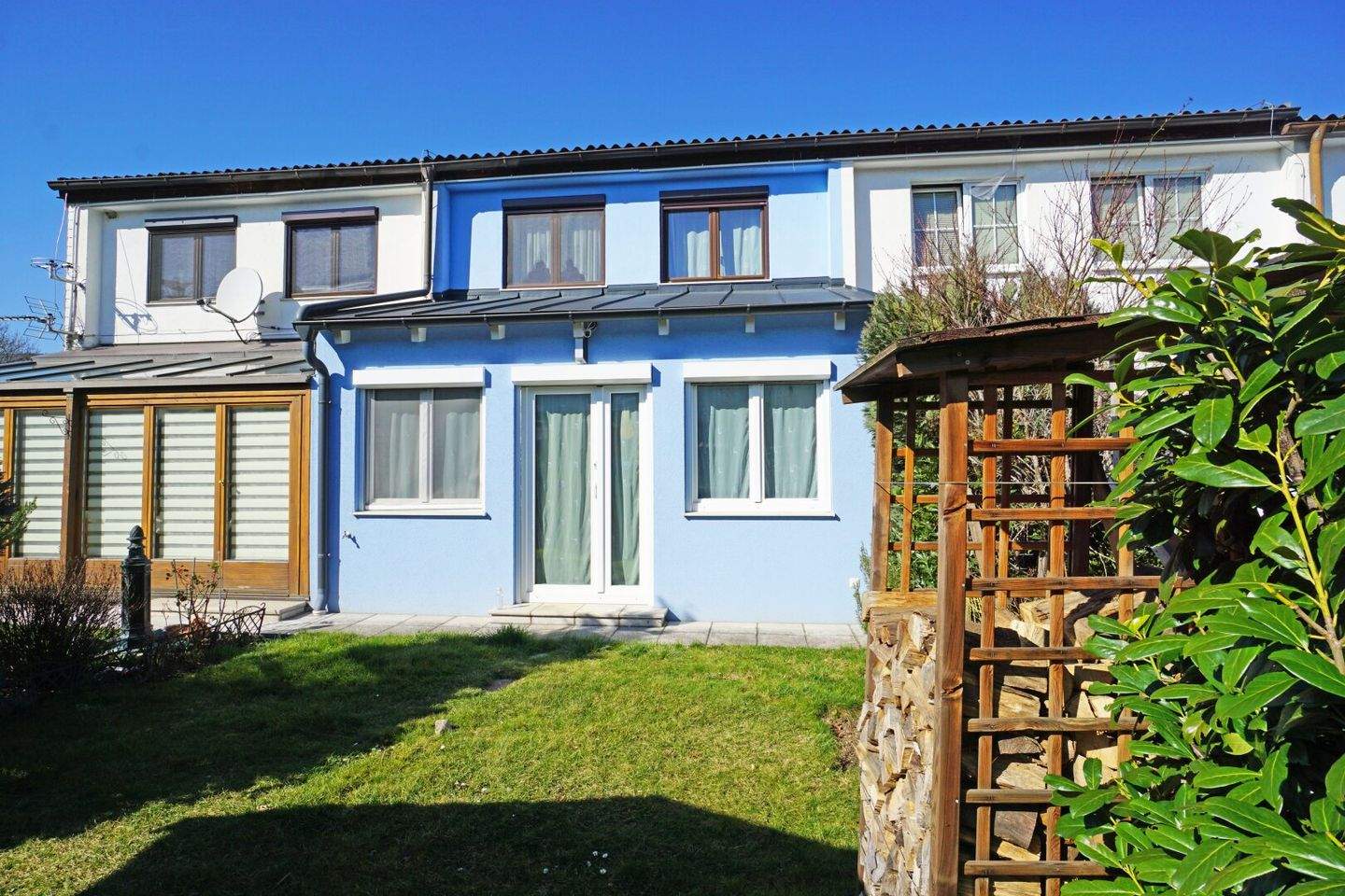 Дом с 3 комнатами в Брайтенфурт бай Вин, Австрия № 137530